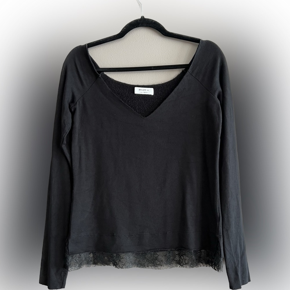 3/$25 BAILEY 44 Off the Shoulder Scoop Neck Sweater Lace Trim Bottom Black XS